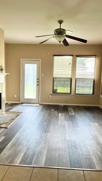Foto del edificio - 16619 Whitaker Creek Dr