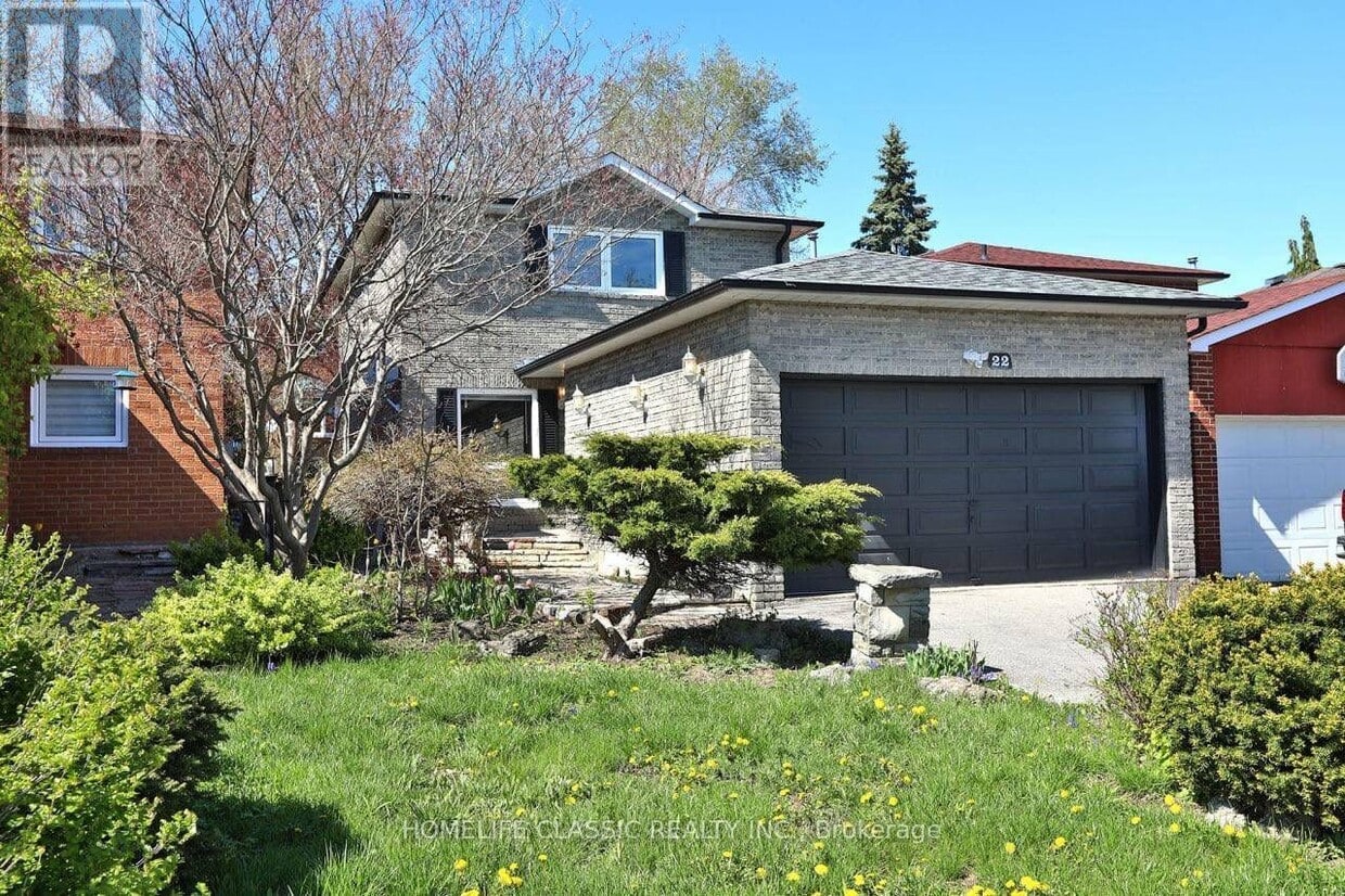 Primary Photo - 22 Gray Crescent