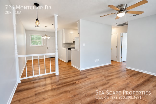 Photo - 726 Montclair Dr- House