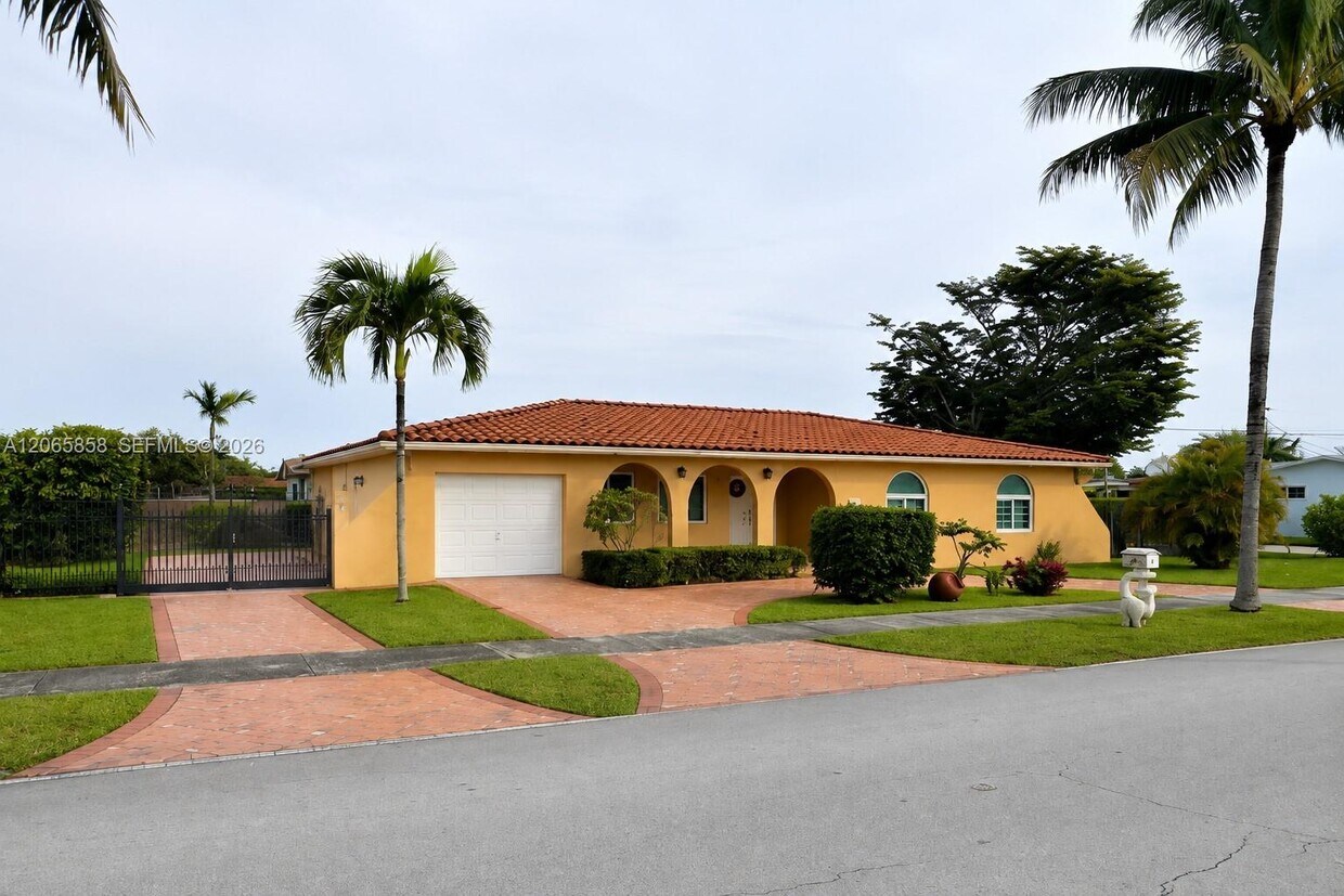 Foto del edificio - 9461 SW 62nd St