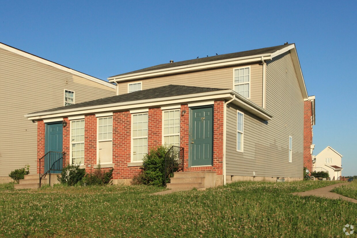 Building Photo - 426-440 Midland Blvd