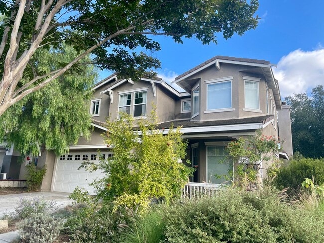 Building Photo - 1046 Strawberry Creek St