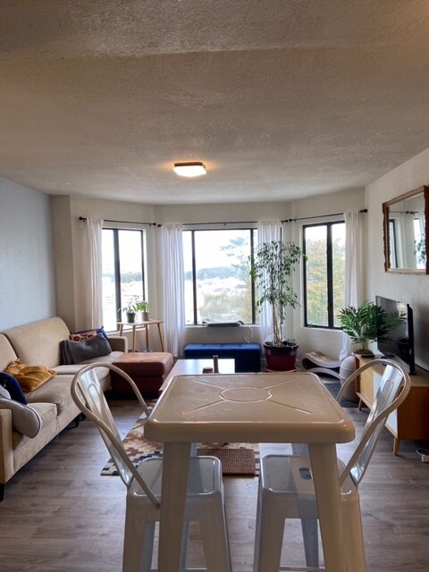 Foto principal - 1530 Noriega St