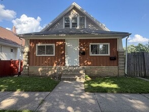 Building Photo - 4134 N 50th St