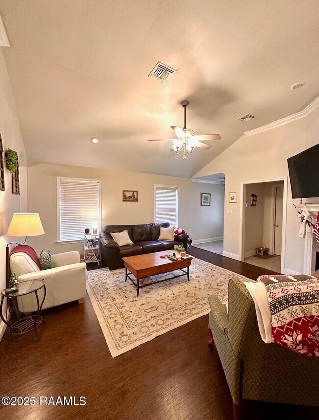 Foto del edificio - 154 La Rue Vil