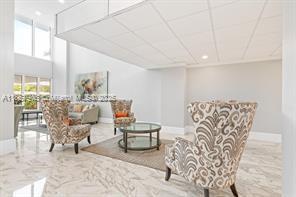Foto del edificio - 3450 S Ocean Blvd