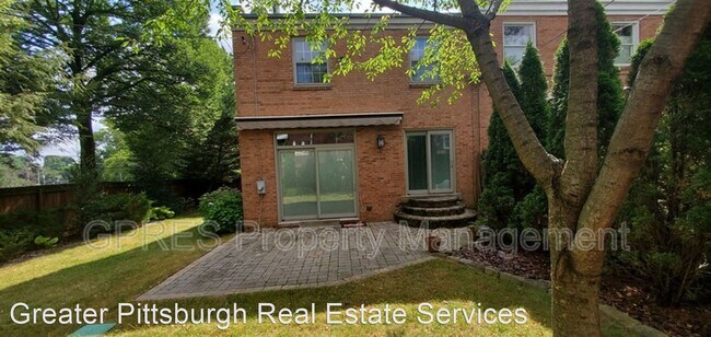 Building Photo - 3 br, 2.5 bath House - 1404 Barnsdale St.