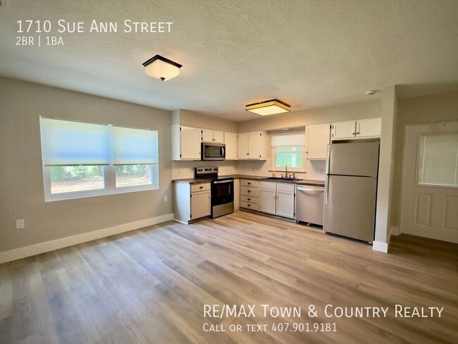 Building Photo - 1710 Sue Ann St