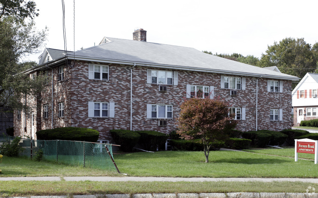 Foto del edificio - Furnace Brook Apartments