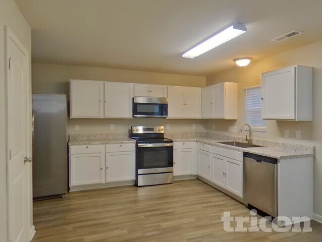 Foto del edificio - 437 Brookfield Dr