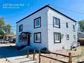Building Photo - 460 Wilson Ave