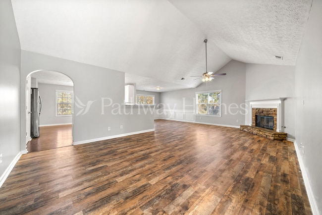 Foto del edificio - 187 Berkley Dr