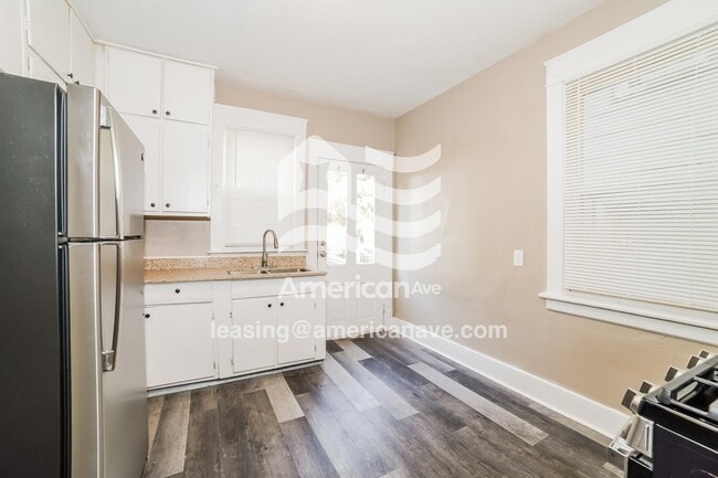 Foto del edificio - 741 25th St