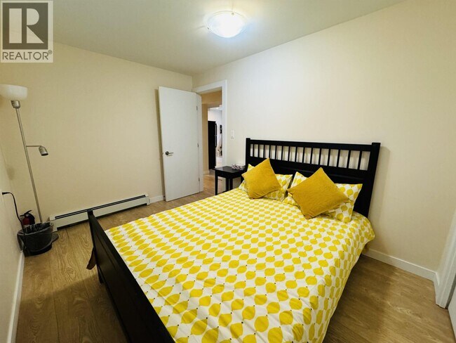 Photo du bâtiment - 4615 W 9th Ave
