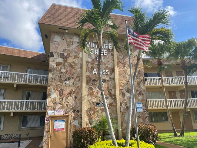 Foto del edificio - 555 Purdy Ln