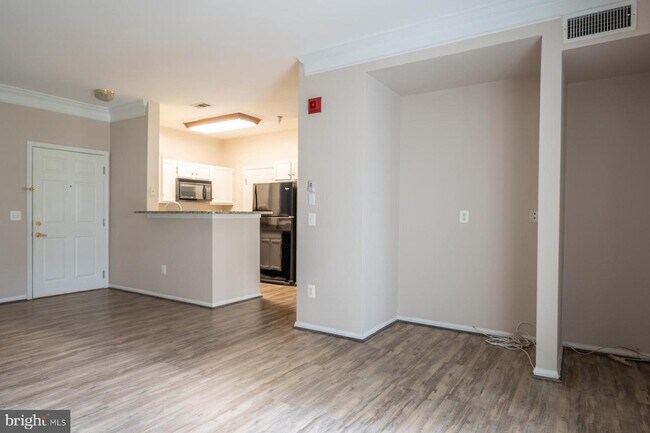 Building Photo - 1580 Spring Gate Dr.