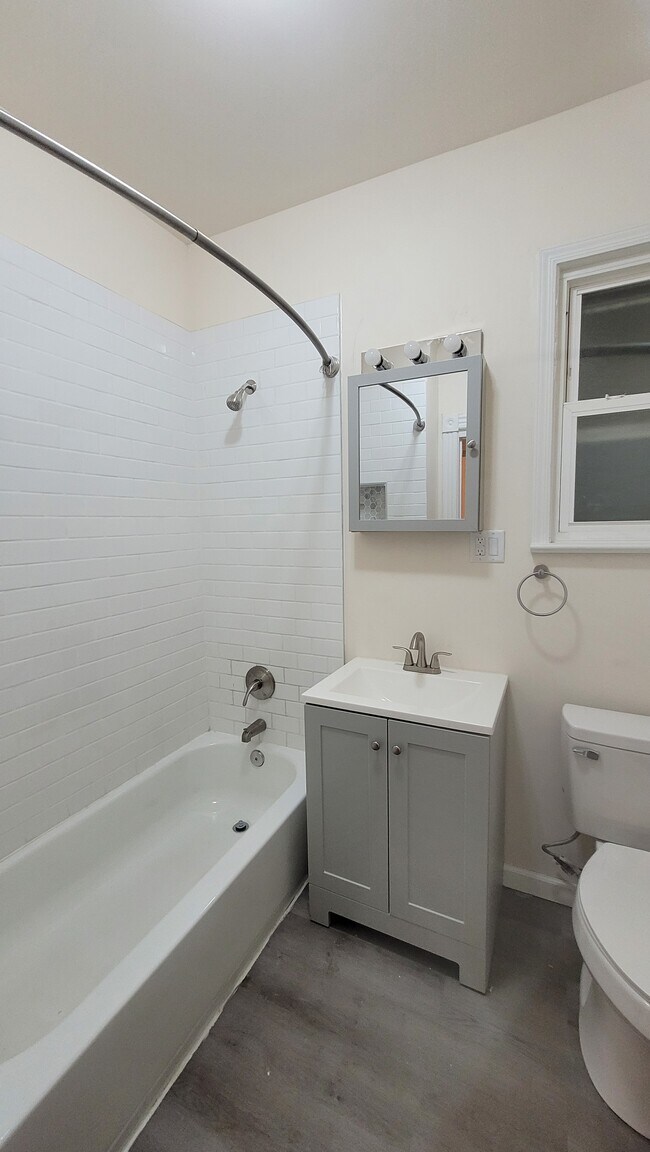 Building Photo - 45 GAUTIER Ave