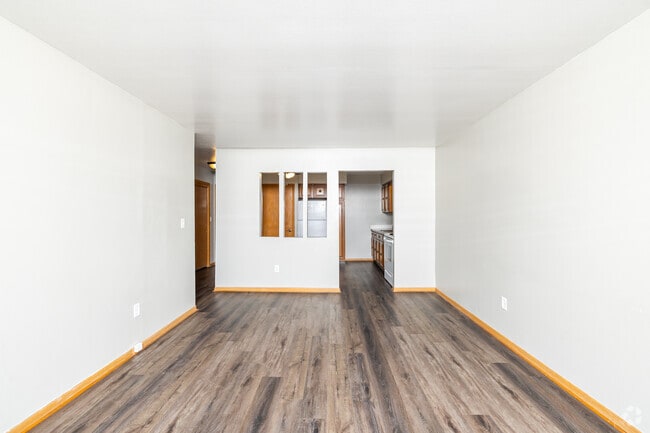 1 habitación, 1 baño - 750 pies cuadrados - Sala de estar - Hartwell Place Apartments