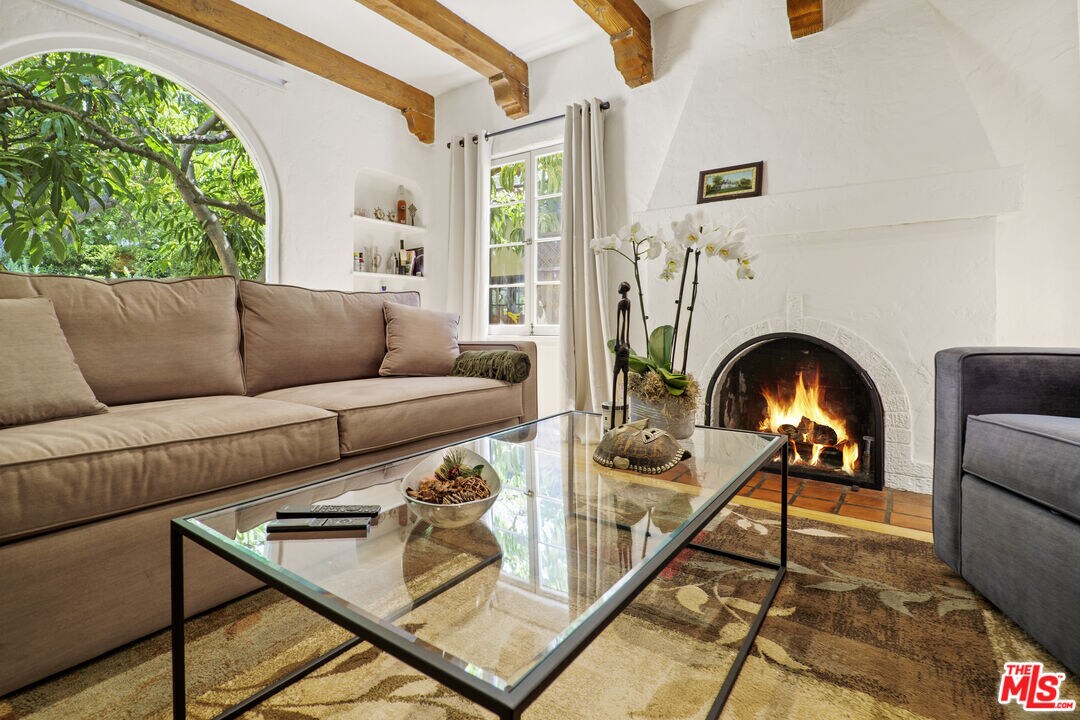Foto principal - 833 N Harper Ave