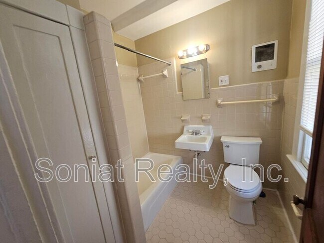 Foto del edificio - 5324 Prytania St