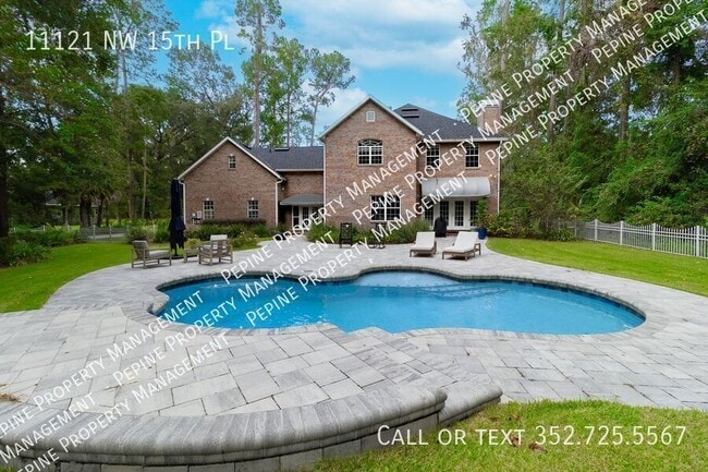 Building Photo - 11121 NW 15th Pl