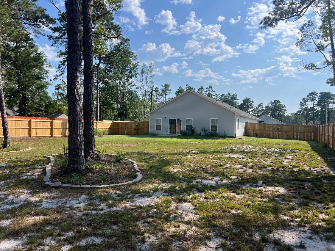 Building Photo - 3 Bedroom 2 Bathroom House in Boiling Spri...