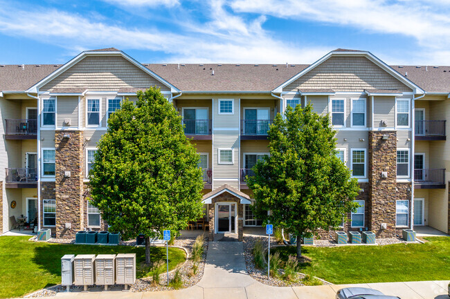 Entrance to Building - Woodland Reserve Apartments