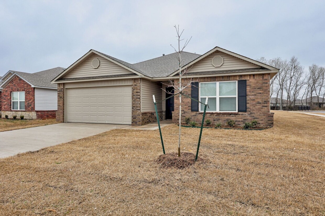 Act Fast! Don't Miss Out on This Stunning,... House Rental in Noble