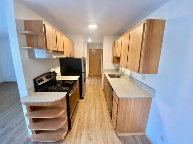 Foto del edificio - 2229 42nd Ave SW