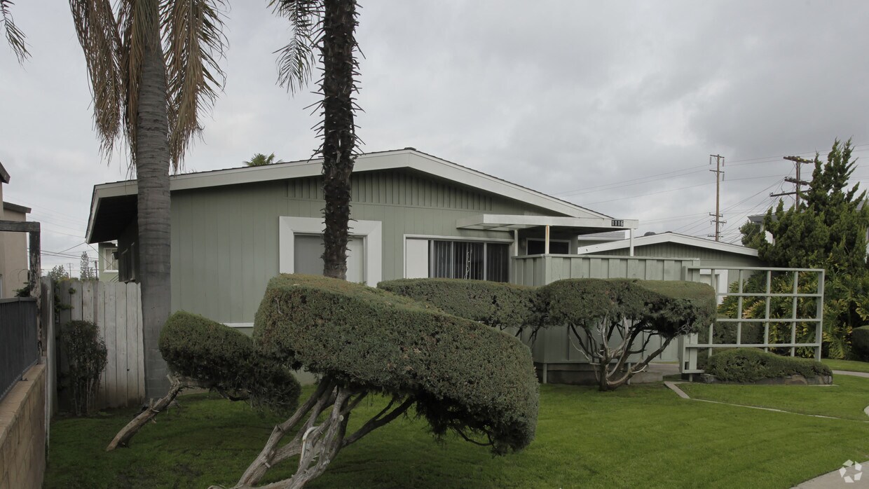 Building Photo - 1116 W West Ave