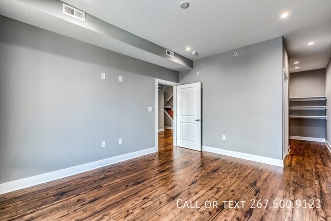 Building Photo - 330 Cambridge St