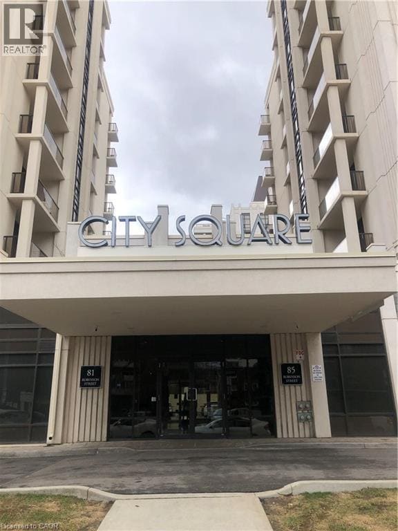 Building Photo - 85 Robinson St