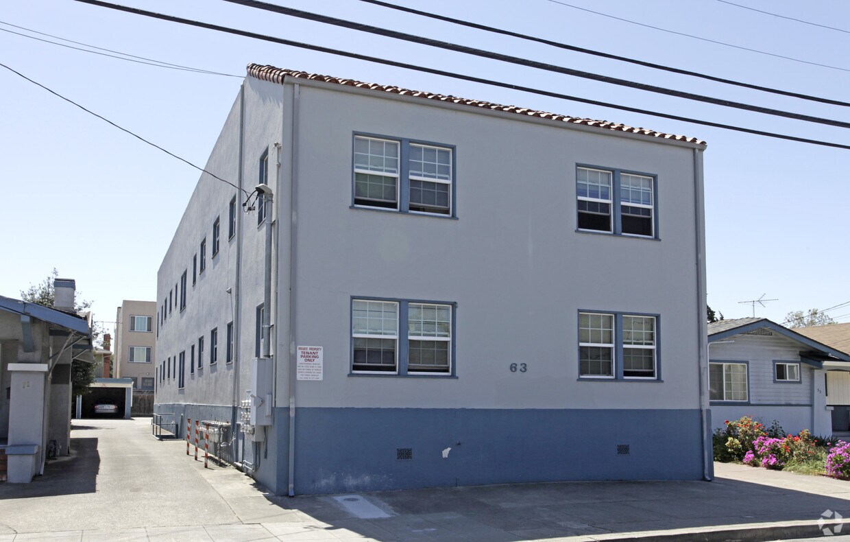 Foto del edificio - 63 Dutton Ave