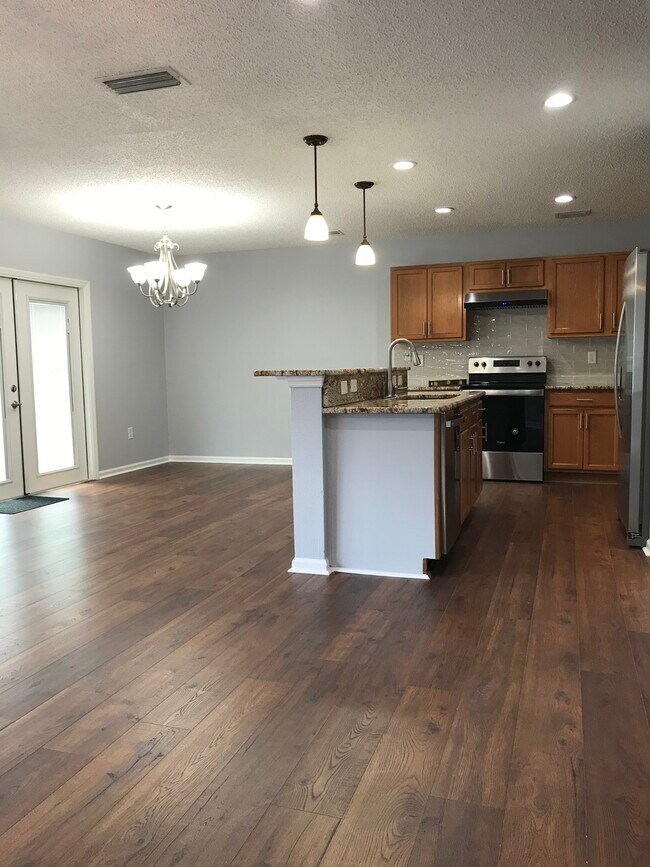Foto del edificio - 9152 Redtail Dr