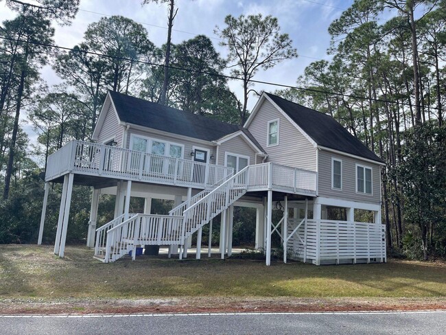 Building Photo - 176 Mississippi Ave