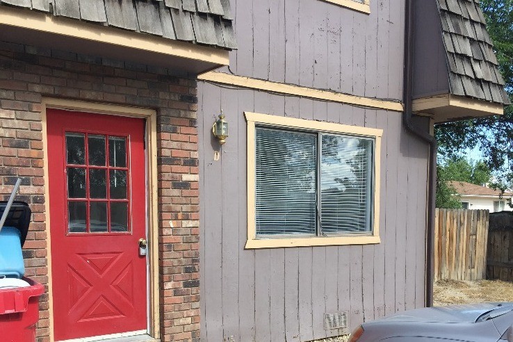 Primary Photo - 3211 Opal Ct