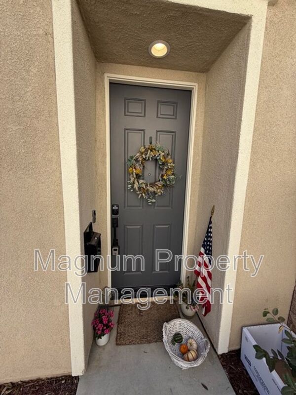 Building Photo - 30411 Ridgecrest Rd