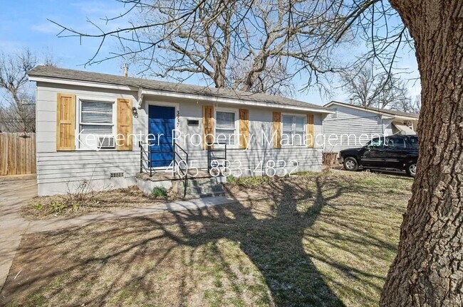 Foto del edificio - 3937 SW 27th Pl