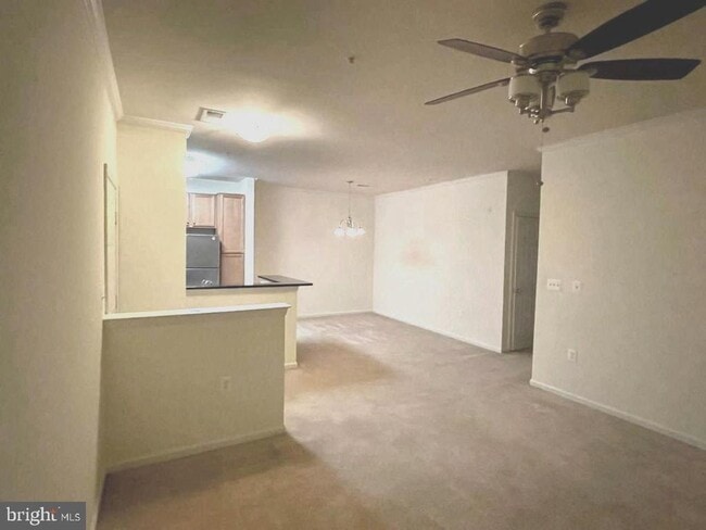 Building Photo - 1516 North Point Dr
