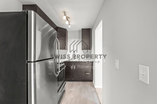 Foto del edificio - 1155 Edgehill Rd