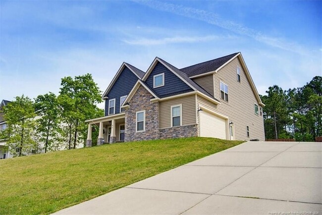 Building Photo - 90 Countryside Dr