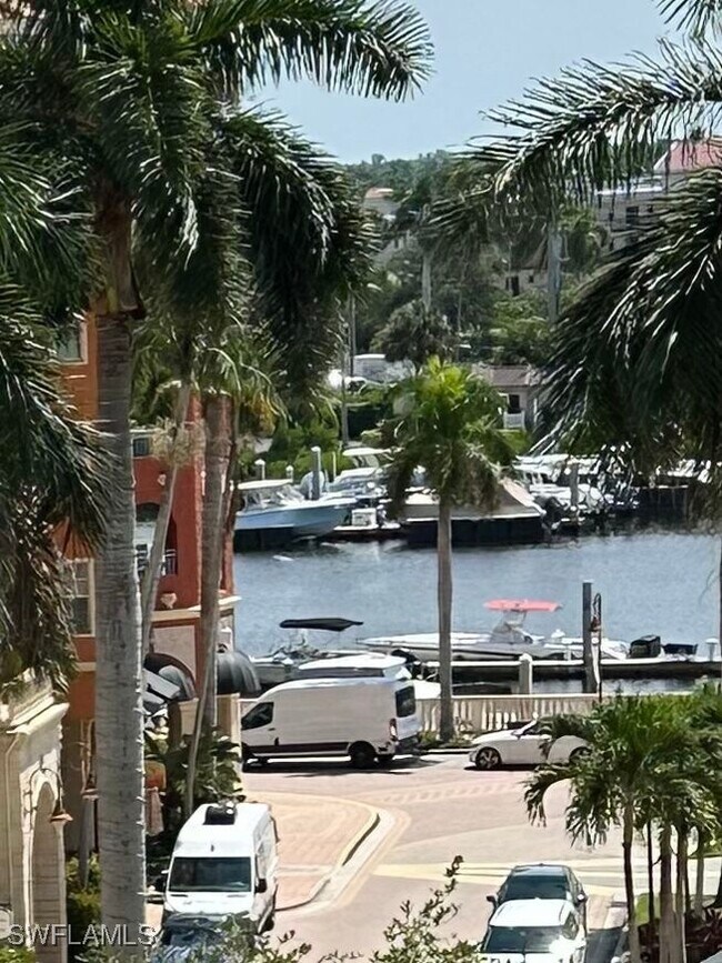 Foto del edificio - 410 Bayfront Pl