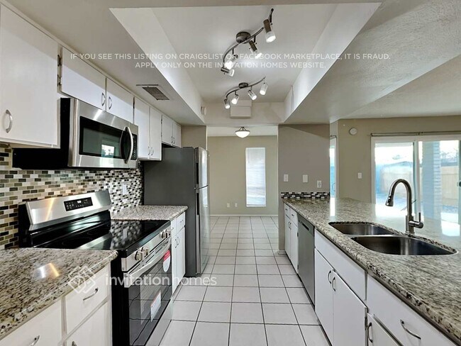 Foto del edificio - 12603 N 37th Ave