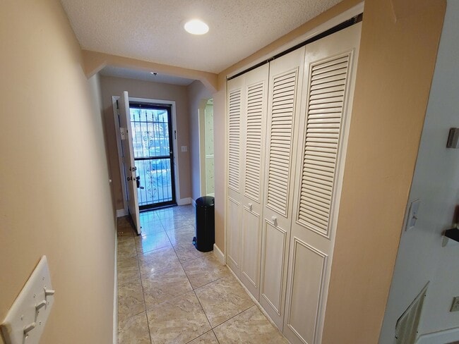 Building Photo - Lovely two bedroom two bathroom ground flo...