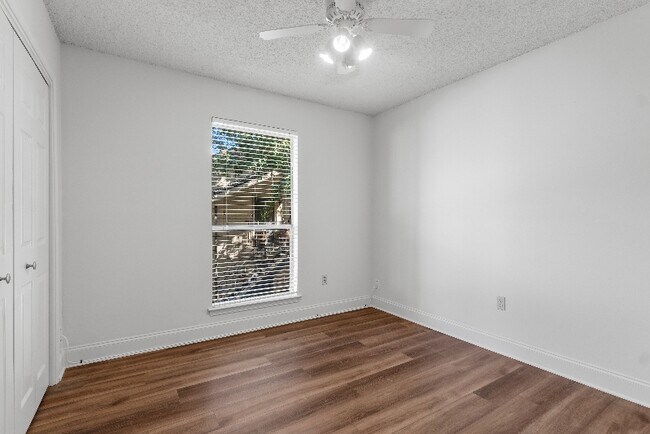 Photo - 11011Cal Mead Rd Apartment