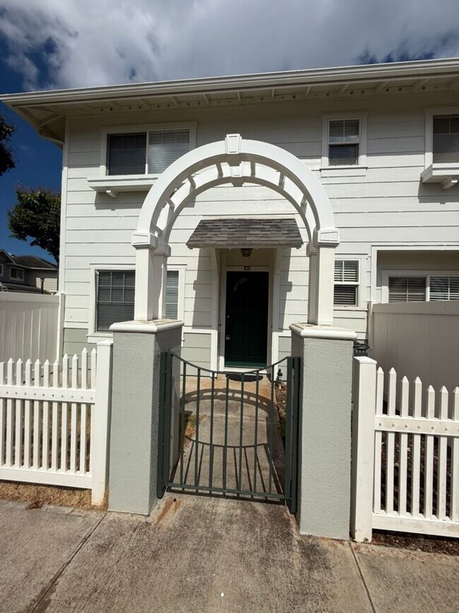 Building Photo - 91-1031-1031 Kaimalie St