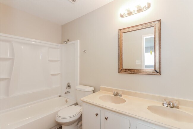 Foto del edificio - 10531 Mills Walk Dr