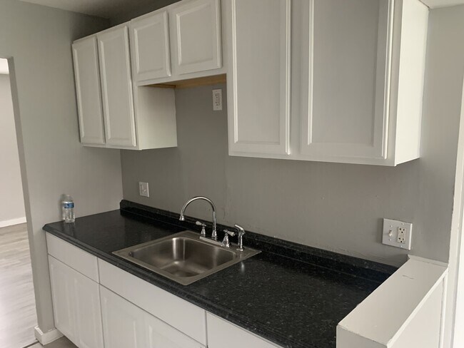 Foto del edificio - N Rotunda