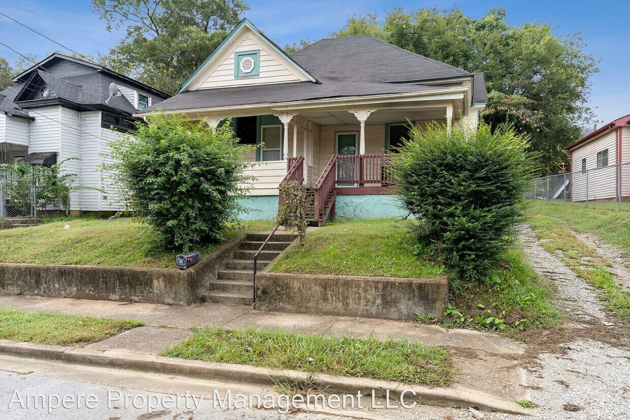 Primary Photo - 3 br, 2 bath House - 2004 Ivy St