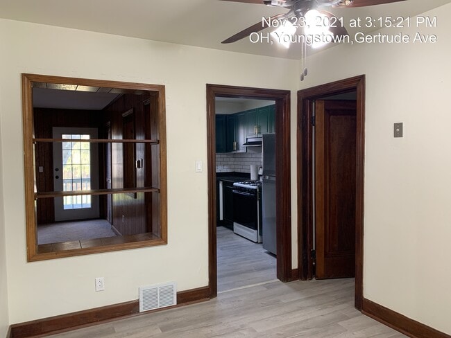 Building Photo - 32 Gertrude Ave